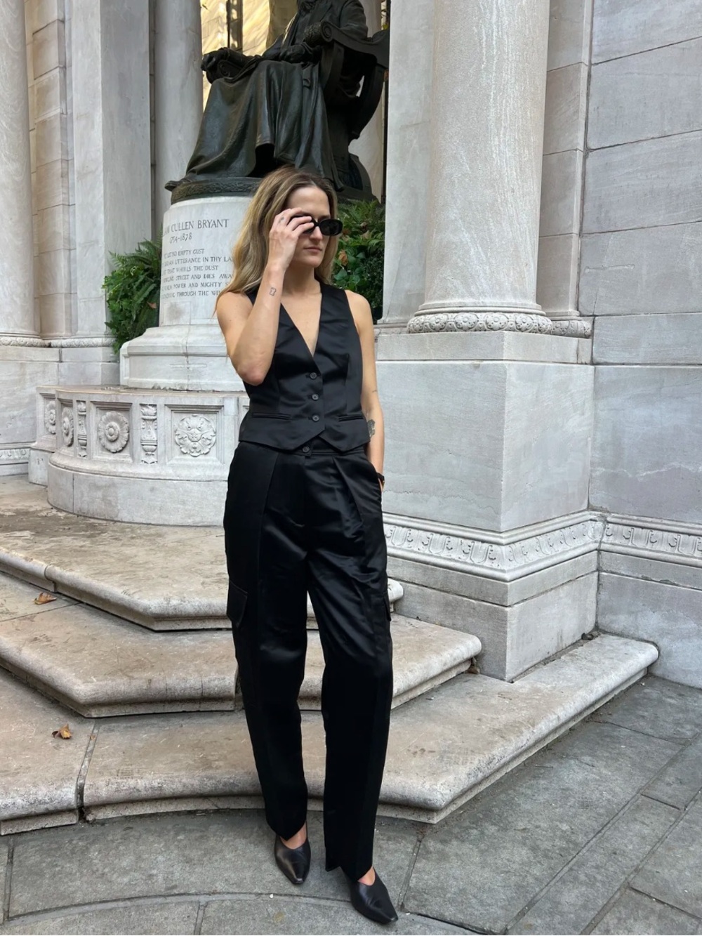 CHRISTOPHER JOHN ROGERS X J.CREW
High-Rise Cargo Pant in Duchesse Satin Black